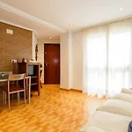 Gatu Villa Elvira Junto Al Hospital Y Playa 2 Dormit Y 2 Banos, Preferente Mayores De 25 Anos Y Familias